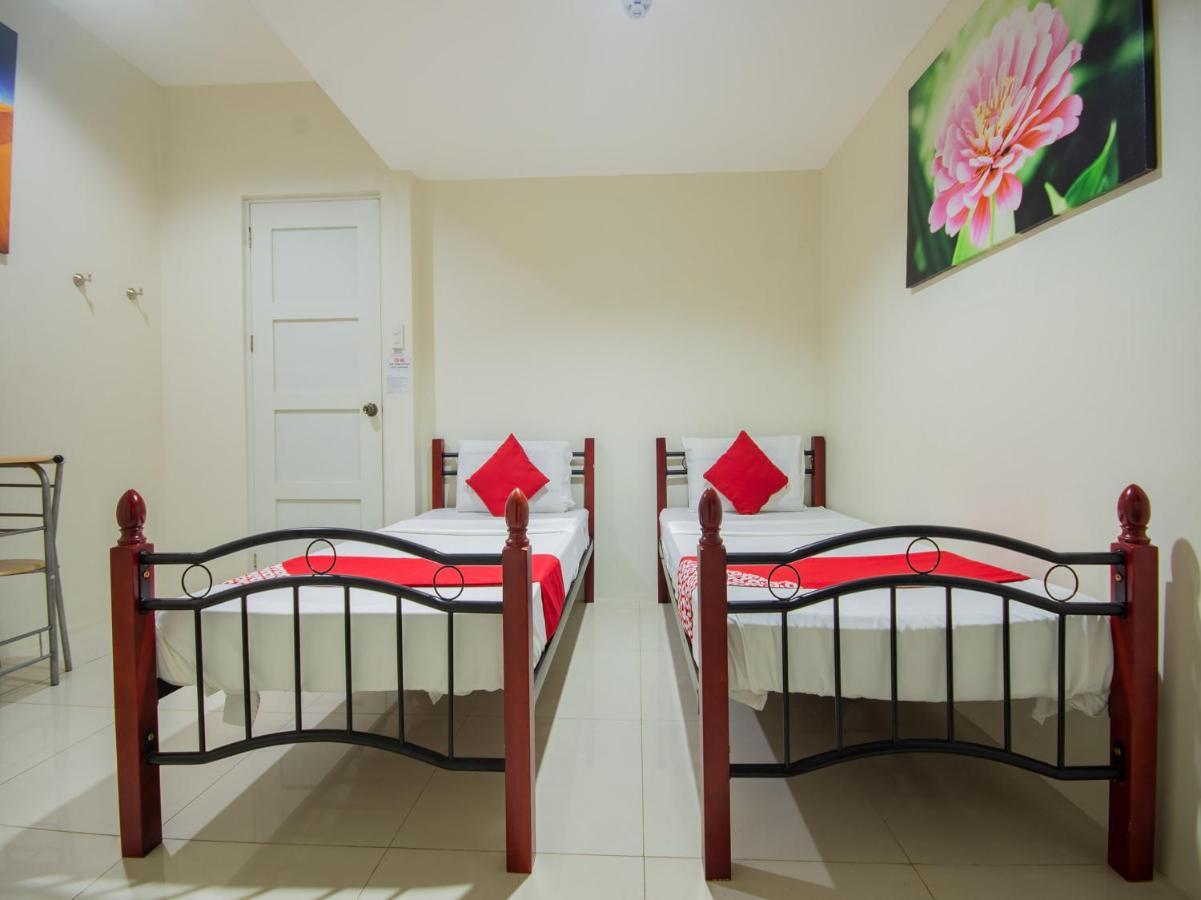 Oyo 707-908 Salinas Suites Cebu Eksteriør bilde