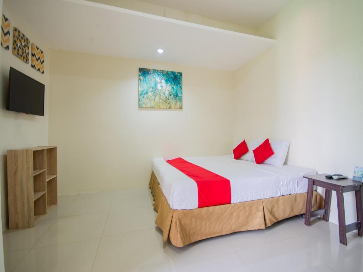 Oyo 707-908 Salinas Suites Cebu Eksteriør bilde