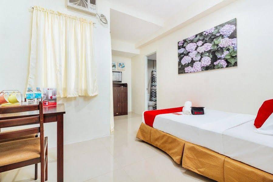 Oyo 707-908 Salinas Suites Cebu Eksteriør bilde